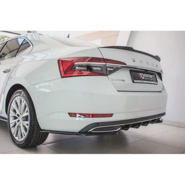 Difusor Maxton Design Skoda Superb Mk3 FL