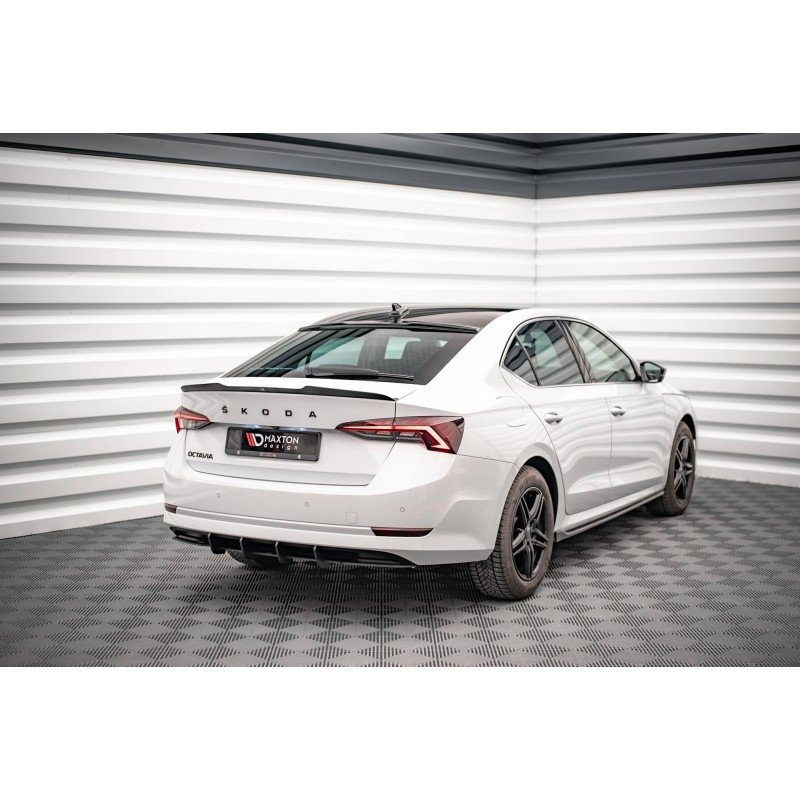 Difusor Street Pro Maxton Design Skoda Octavia Liftback Mk4