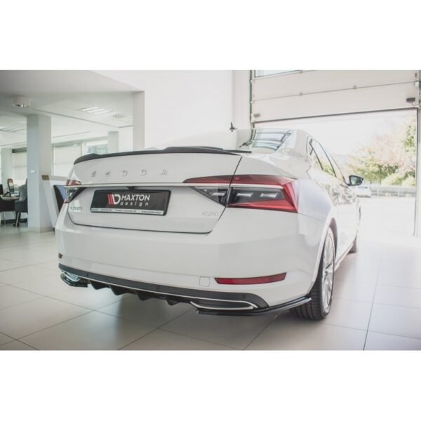 Extensión Alerón Maxton Design Skoda Superb Mk3 FL