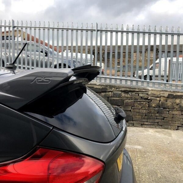 Extensión Alerón Maxton Design Ford Focus RS Mk3