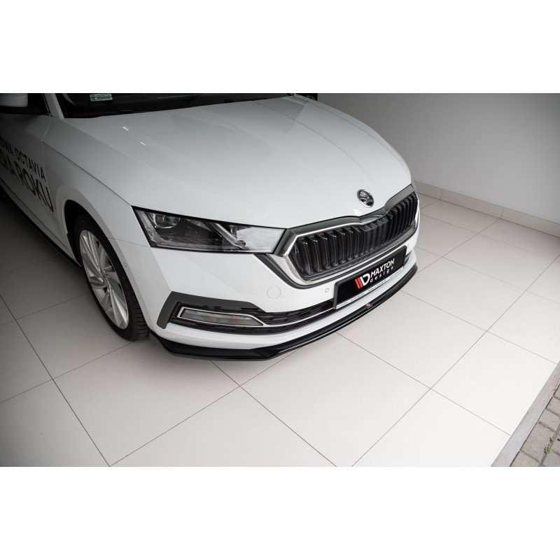 Lip V.2 Maxton Design Skoda Octavia Mk4 - Imagen 5