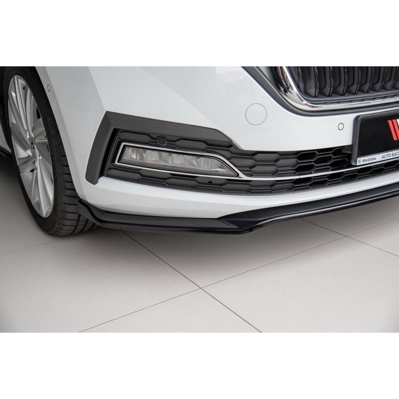Lip V.2 Maxton Design Skoda Octavia Mk4 - Imagen 6
