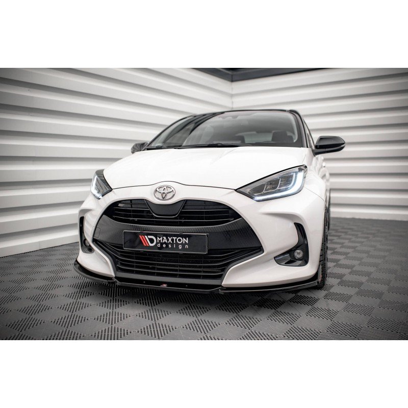 Lip V.1 Con Flaps Maxton Design Toyota Yaris - Imagen 4