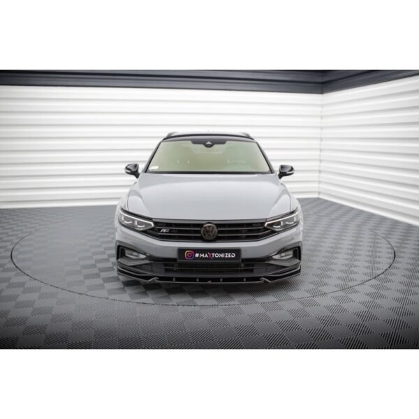 Lip V.1 Maxton Design VW Passat B8 FL Sedán / Variant
