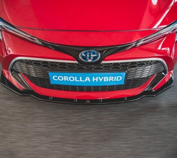 Lip V.1 Toyota Corolla XII hatchback