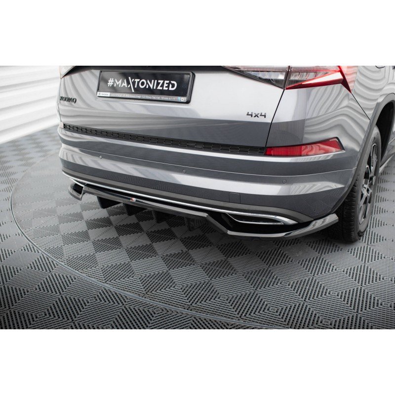 Lip V.2 Maxton Design Skoda Kodiaq Sportline Mk1 FL - Imagen 3