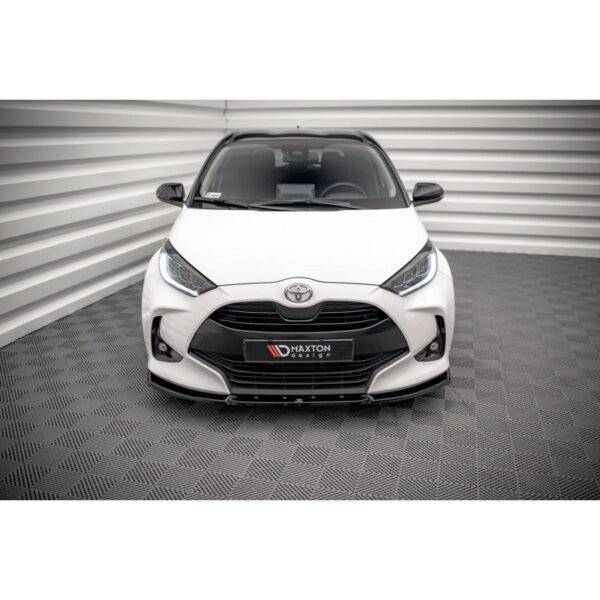 Lip V.2 Maxton Design Toyota Yaris Mk4