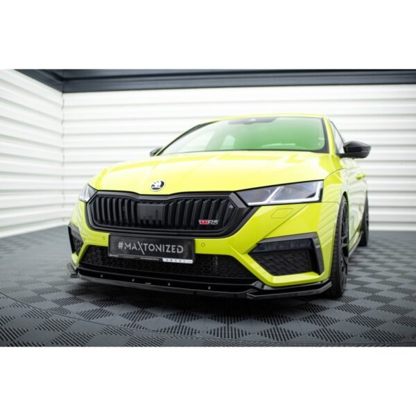 Lip V.3 Maxton Design Skoda Octavia RS Mk4