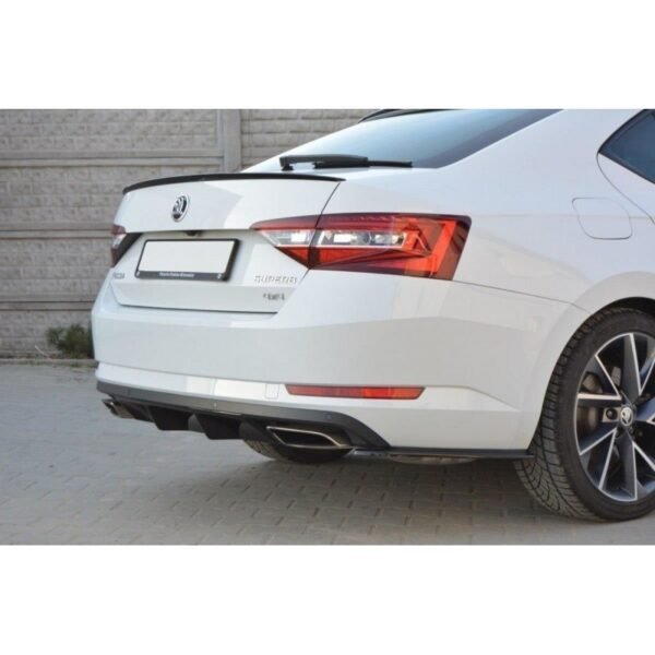 Difusor Maxton Design Skoda SuperB Mk3